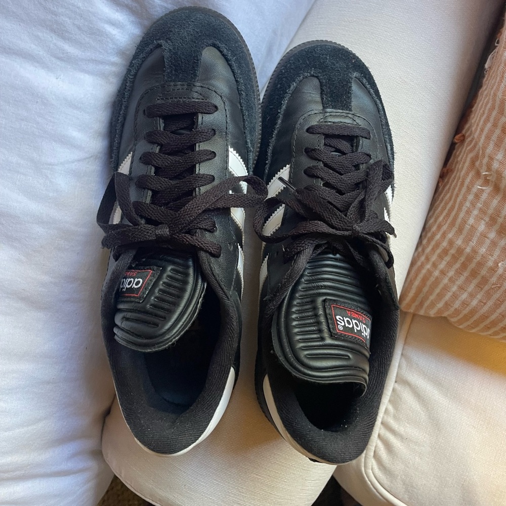 Black Sambas Men’s 6
